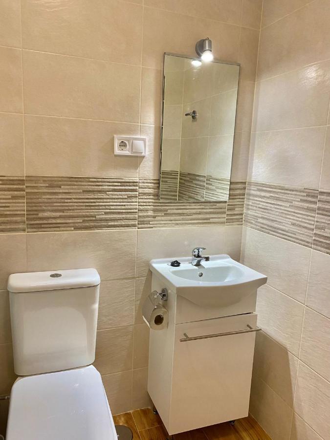 Centro Mirasierra - Metro Usera 02 Madrid Ngoại thất bức ảnh